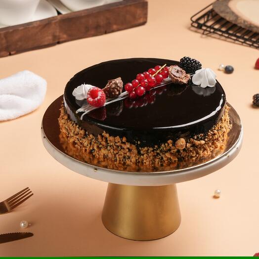 Crunchy Hazelnut Cake