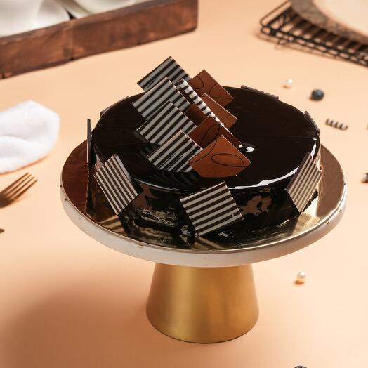 Gâteau truffé au chocolat sans œufs, 1kg