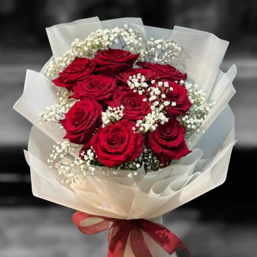 10 Red Roses Luxury Bouquet