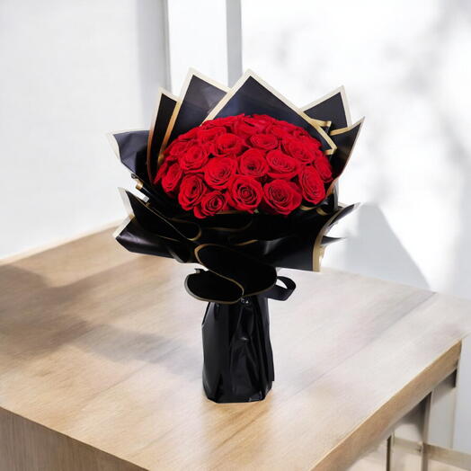 Премиальная романтическая композиция из роз