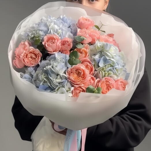 Blue Hydrangea N Juliet Spray Rose Bouquet