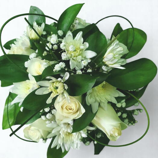 Table floral arrangement