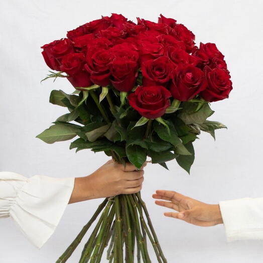 20pc Naked Red Rose Bouquet valentines