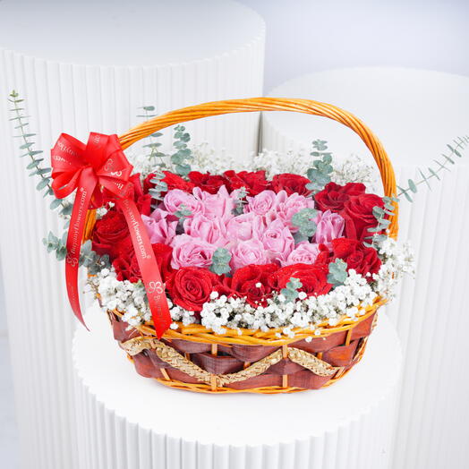 Корзина «Чистое сердце» из 25 роз