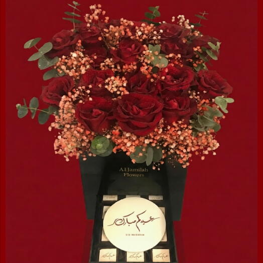 Акриловая коробка с выдвижным ящиком и шоколадным диском