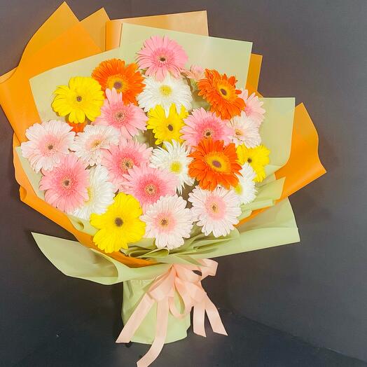 25 Big Mixed Gerberas-622