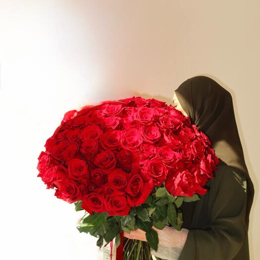 100 Red Roses bouquet