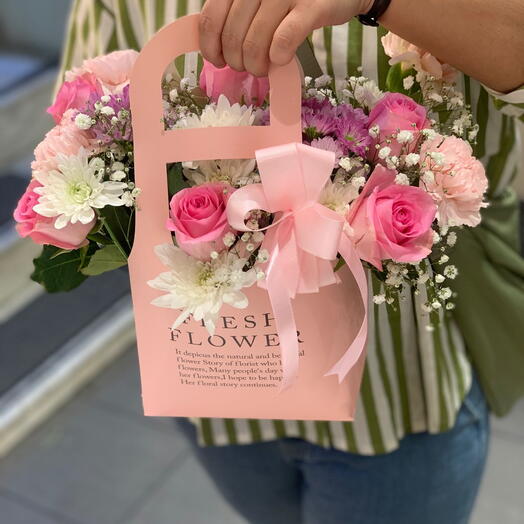 Цветочная коробка Подарок С Днём Рождения