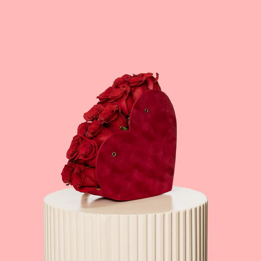 Коробка роз Velvet Heart - средняя