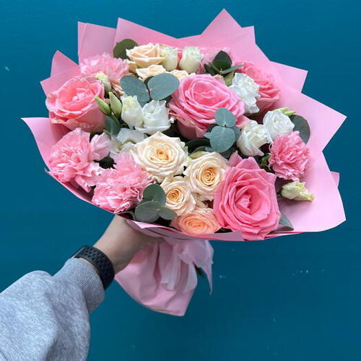 Розовый цветок