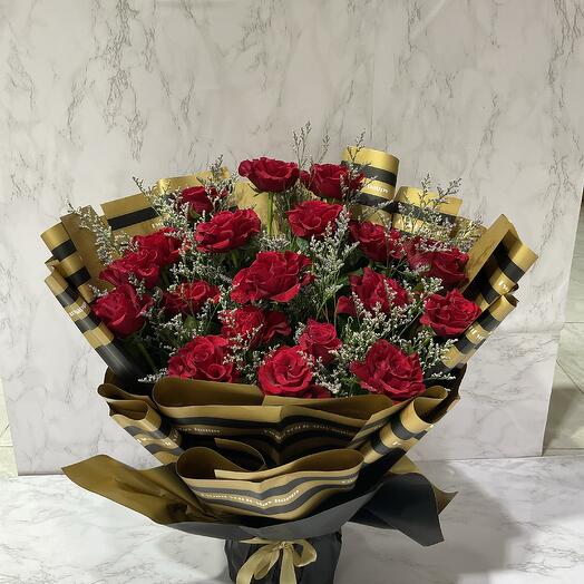 Красный букет средний