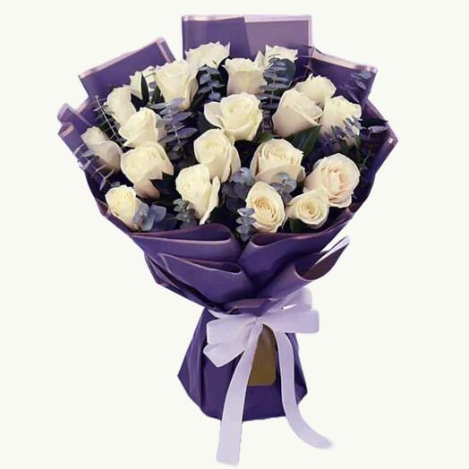 Serene 20 White Rose Bouquet