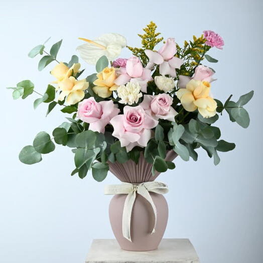 Happiness Vase- Luxury Carnation and rose Vase