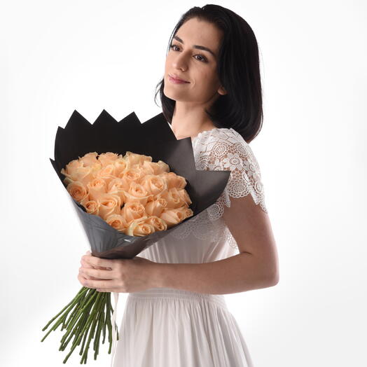Букет роз «Персиковая мечта»