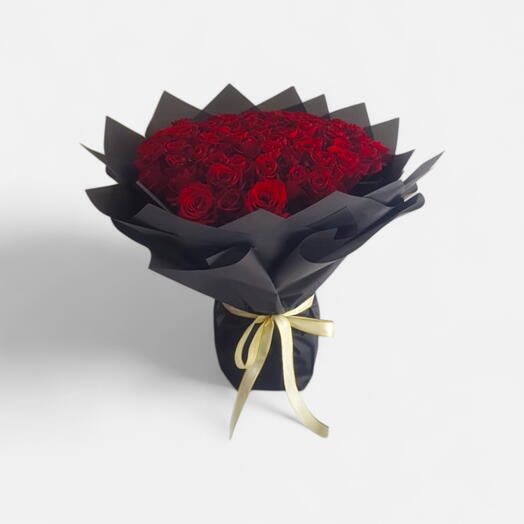 Премиальный букет из 100 роз