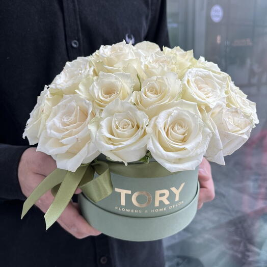 roses dans une boîte "SOPHIE"