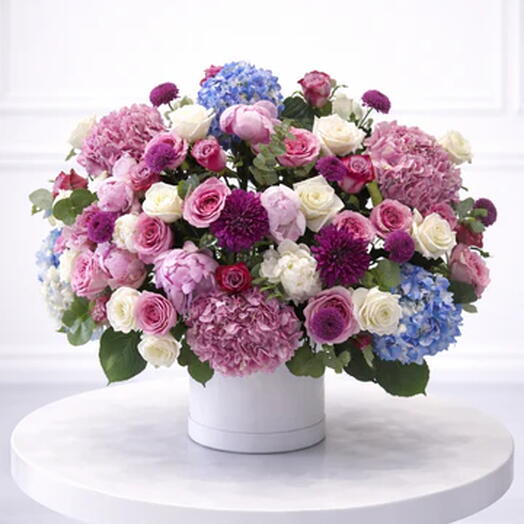 Grand Mixed Flower Box