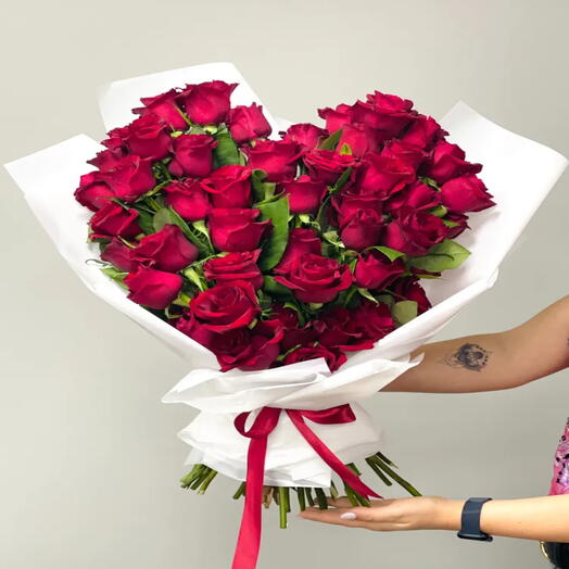 Scarlet Heart Bouquet