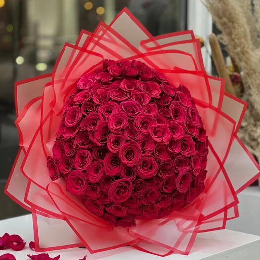 Bouquet de 101 roses rouges