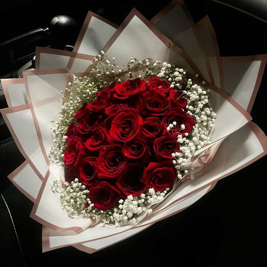 Luxurious 20 Red Roses Premium Bouquet