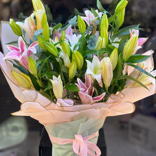 Микс-букет лилий