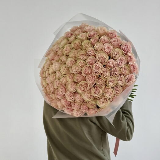 Mondial _ Bouquet de luxe de 101 roses roses