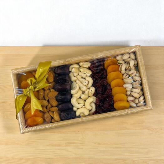Premium Mixed Dry Fruits Gift Tray – Healthy Snack Box
