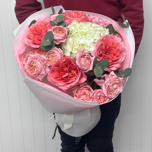 Rouge Bouquet - Hydrangea Julieta Combination