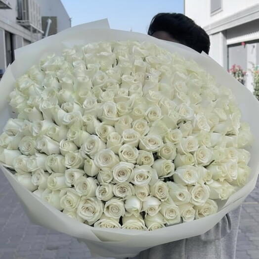 200 White Rose Bouquet - Elegance