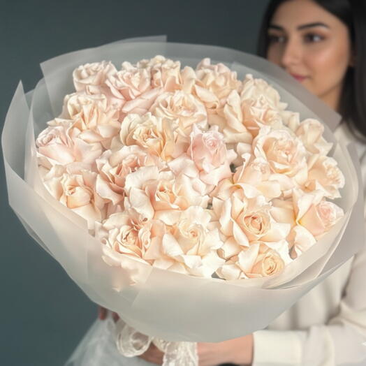 Букет из 21 светло-розовой раскрытой розы - Эквадор
