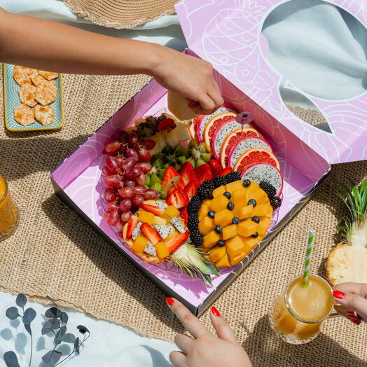 Exotic Fruit Fusion Platter (6-8 ppl)