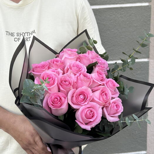 Букет из 21 розовой розы - Специально к Дню матери