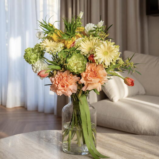 «Santa Barbara» bouquet (size S) — gerbera, rose, fritillaria, viburnum, tulip