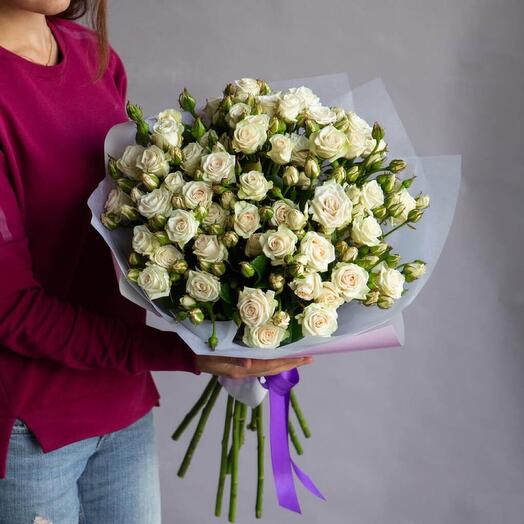 9 белых мини-роз-5956