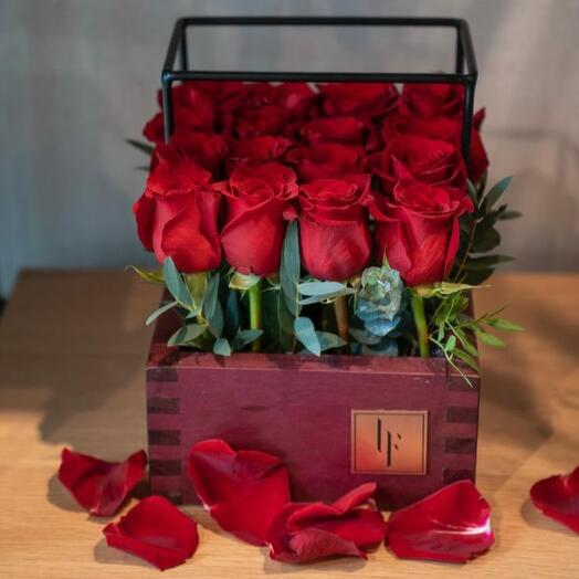 Small square lakewood with 16 Red Roses