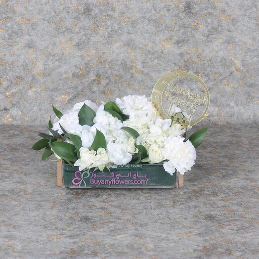 Ramadan Calm and Snow Flower Arrangement