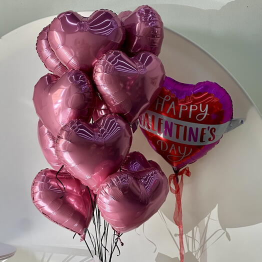 11 розовых сердец 1 большая валентинка