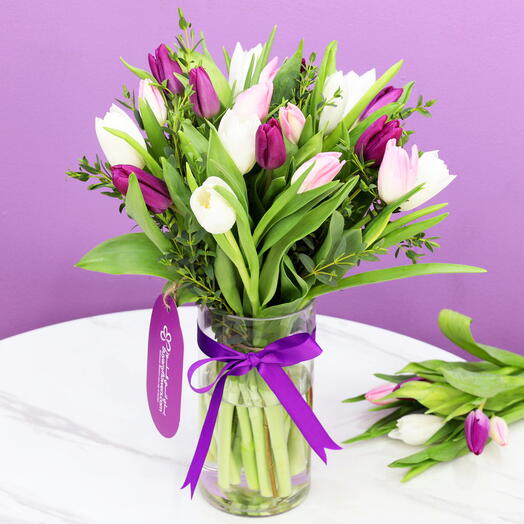 Painted Sky 21 Tulips Vase