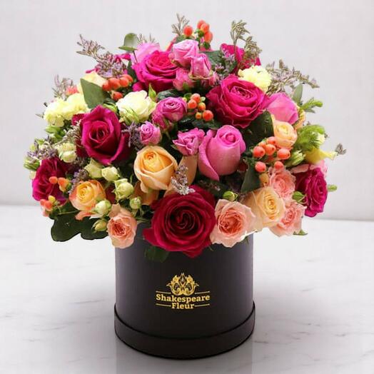 Impressive Mixed Roses Flower Box – Luxury Bloom Arrangement by Shakespeare Fleur