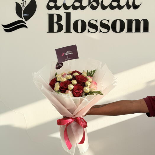 Hermosas rosas con Ferroro rocher