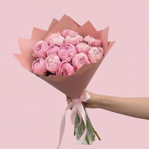 15 Peony Bouquet
