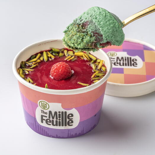 Фисташково-малиновый торт в банке