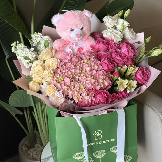 Букет Pink Velvet Teddy