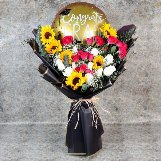 Congrats Grads Bouquet