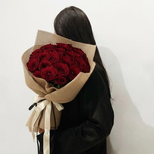 Букет из 20 красных роз