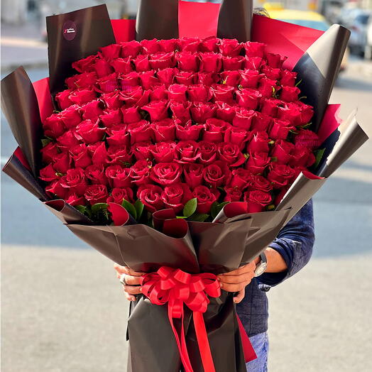 100 Premium Red Roses Bouquet