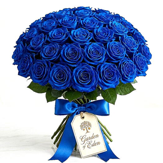 Королевский выбор — роскошный букет из 41 насыщенно-синей розы, который выделяется