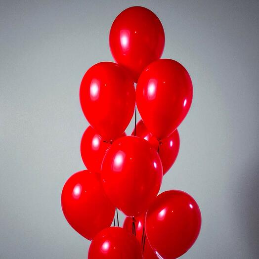 Набор из 12 красных гелиевых шаров