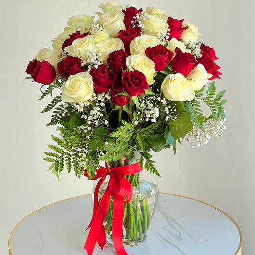 Premium Red   White Roses Vase