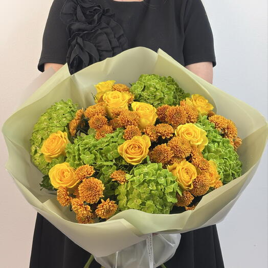 باقة شمس العنبر وحديقة الليمون الأخضر